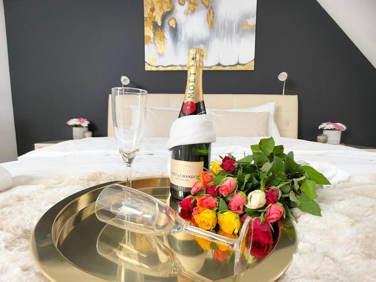 M-Style 04 Apartment Mit Balkon Und Gasgrill, 24H Self-Check-In, Free Parking, Netflix 纽伦堡 外观 照片